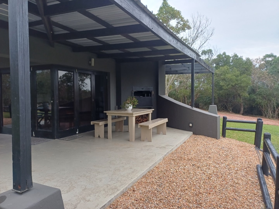 4 Bedroom Property for Sale in Hoekwil Western Cape